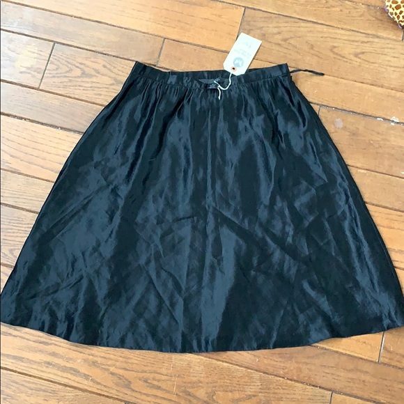 Dresses & Skirts - Vintage linen/silk midi skirt